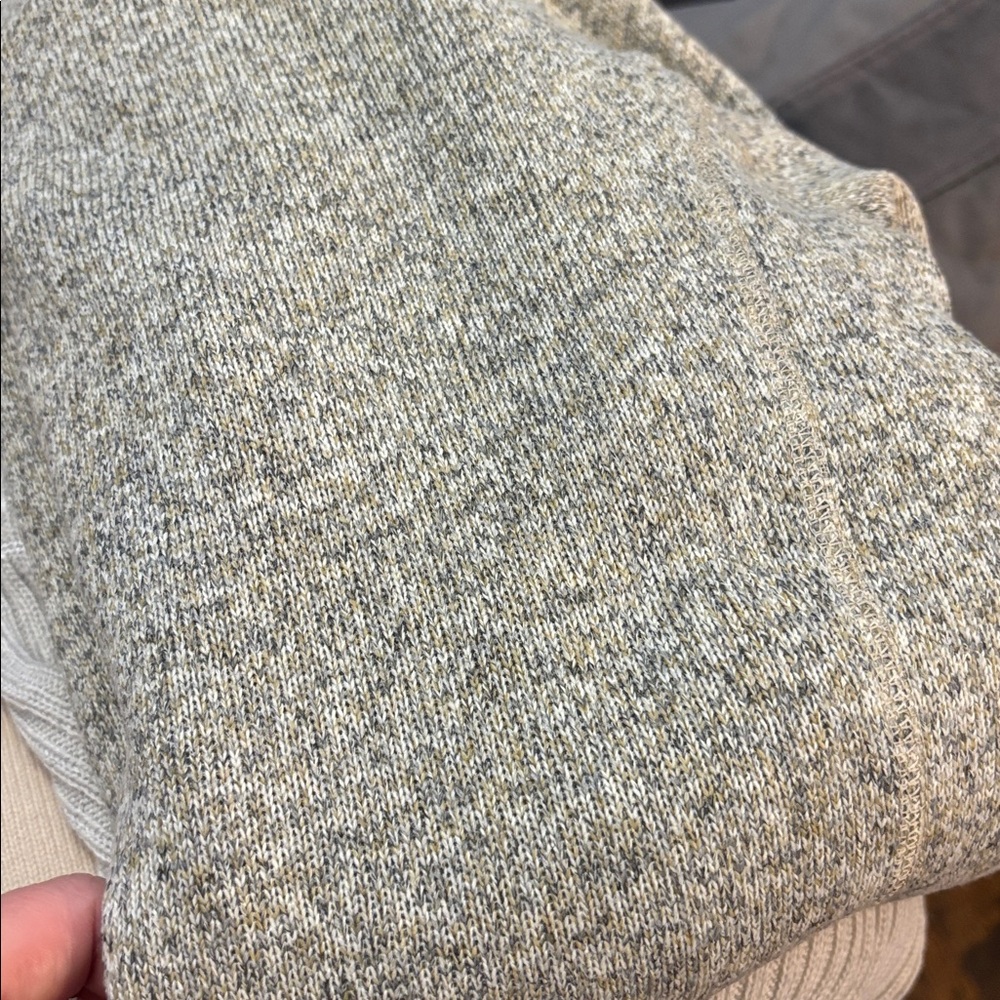 Patagonia Women's Tan/Grey Utility Jacket - Picture 6 of 6